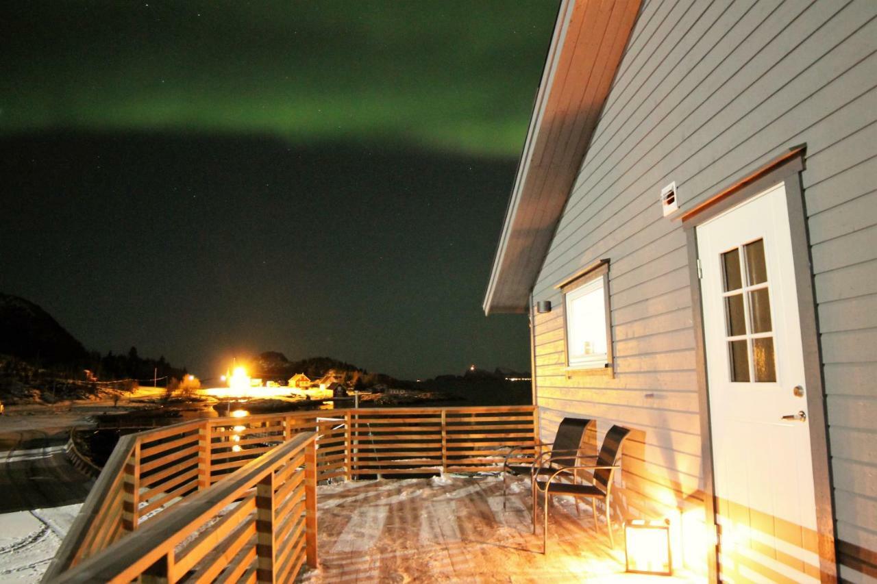 Hotel Laukvik Senja Botnhamn Exterior foto